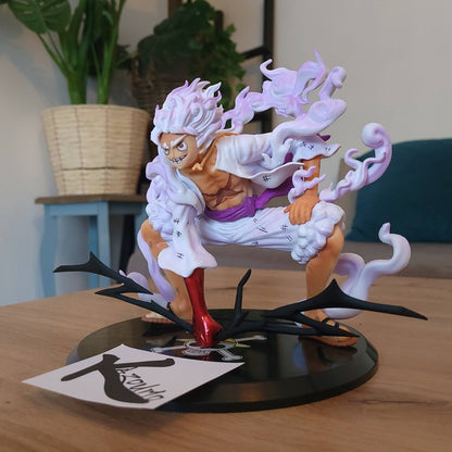 Luffy Gear 5 figure